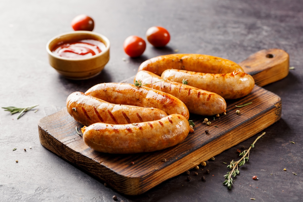 Fans of LES GARS DE SAUCISSE, Several New Things For You